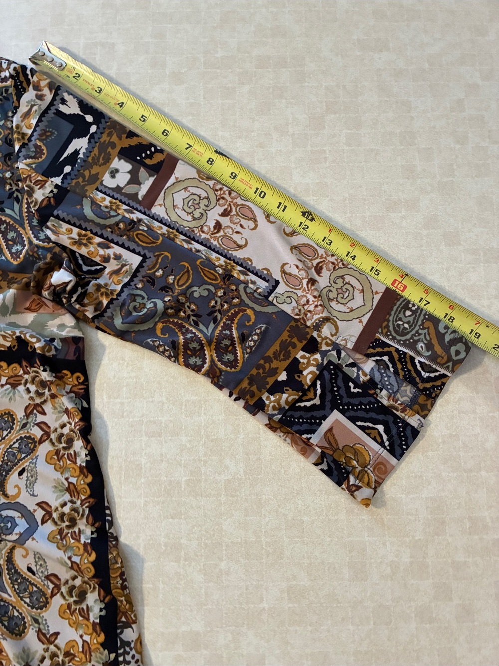 Susan Graver Paisley/Floral Printed V-Neck Top XL - Picture 6 of 10